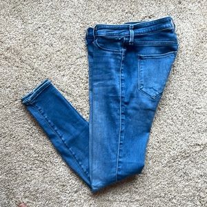 Abercrombie & fitch low rise jean legging size 4